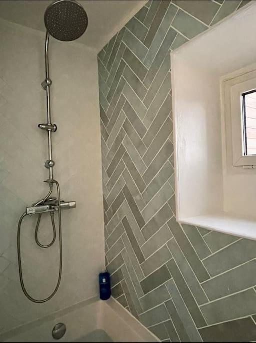La Marina-Studio, Vue Mer Avec Balneo Deauville Zewnętrze zdjęcie